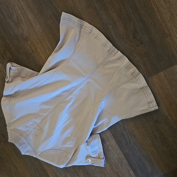 White House Black Market Short Sleeve Khaki Jacket - Picture 5 of 9